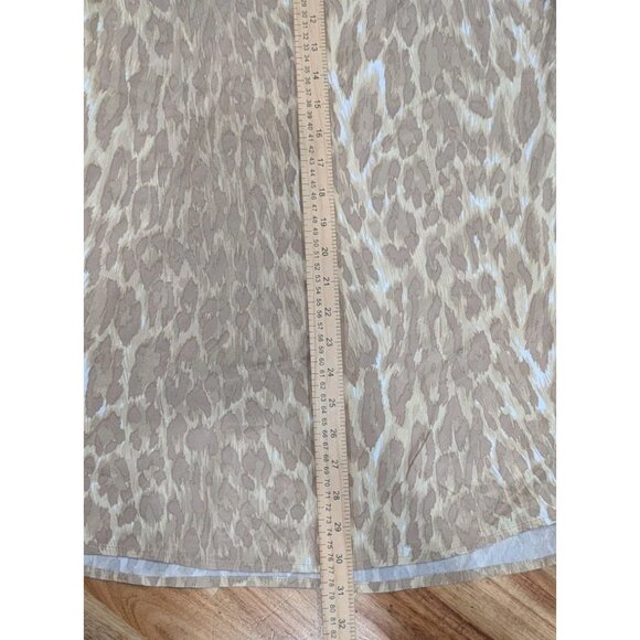 J McLaughlin Skirt Leopard Neutral Size 10 Lightweight Bias Cut Silky Feminine - Picture 9 of 9